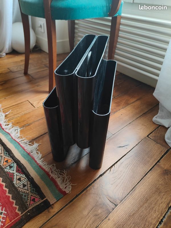 Porte revues Kartell (image 2)