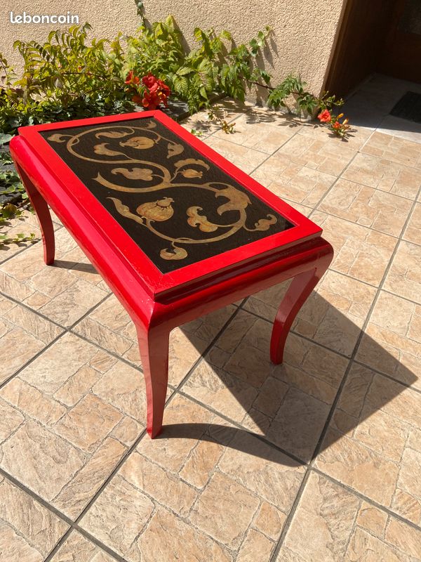 Table basse laquée d’inspiration chinoise (image 2)