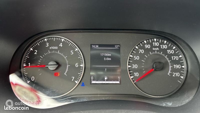 Renault Master Véhicule utilitaire ou Société F3500 L3H3 2.3 Blue dCi 135ch Confort Euro6E (image 17)
