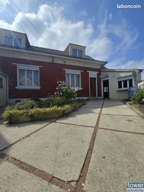 Maison 4 pièces 68 m² · à Allouagne · 68 m² · 80 000 €