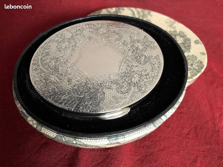 Poudrier ancien Marcel Rochas en argent (image 3)