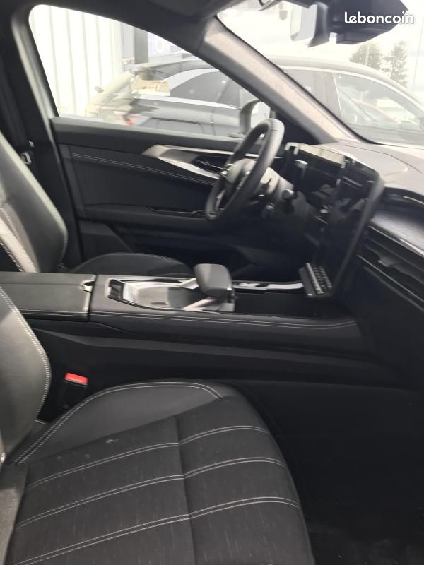 Renault Austral E TECH 200 FULL HYBRID TECHNO (image 23)