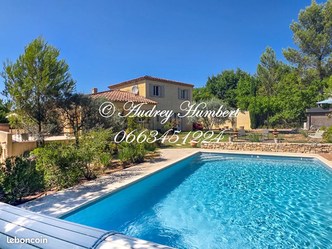 Maison 5 pièces 138 m² · à Sainte-Tulle · 138 m² · 490 000 €