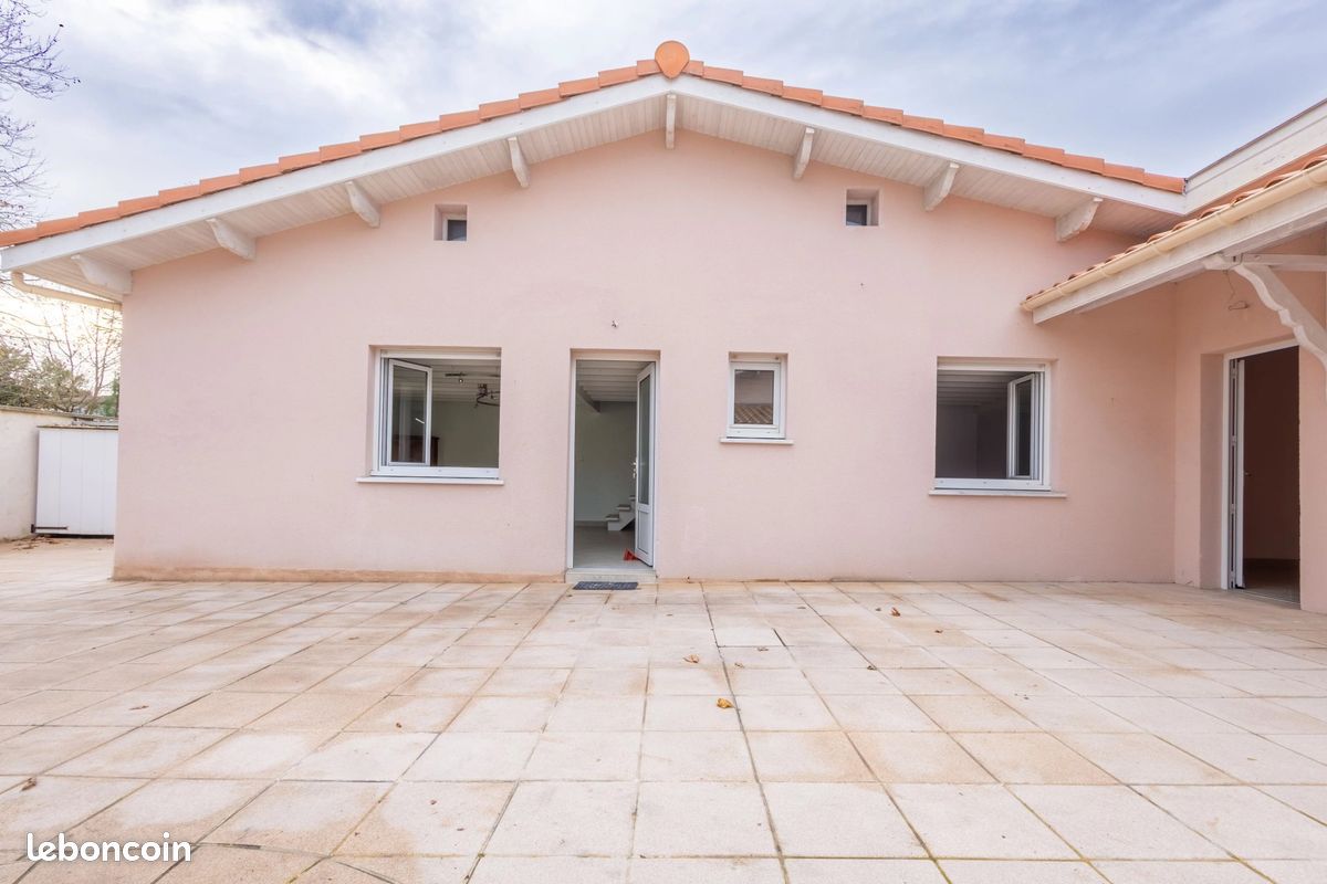 Maison 4 pièces 76 m² · à Pessac · 76 m² · 299 900 €