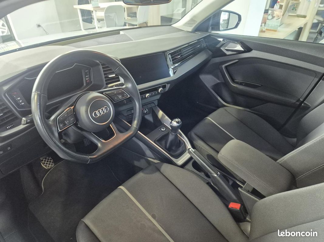 AUDI A1 Sportback 1.0 30 TFSI - 110 SPORTBACK Advanced Pack S-Line (image 11)