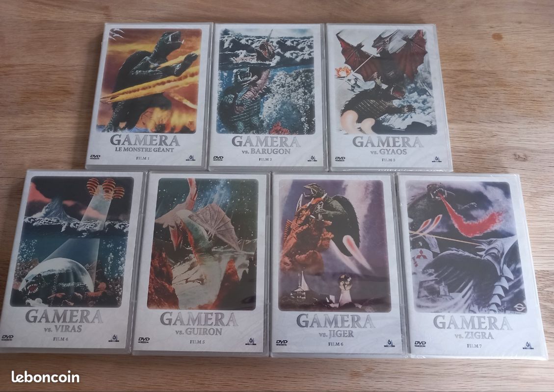 Lot 7 DVD Science fiction : GAMERA - NEUF S. BLISTER (image 1)