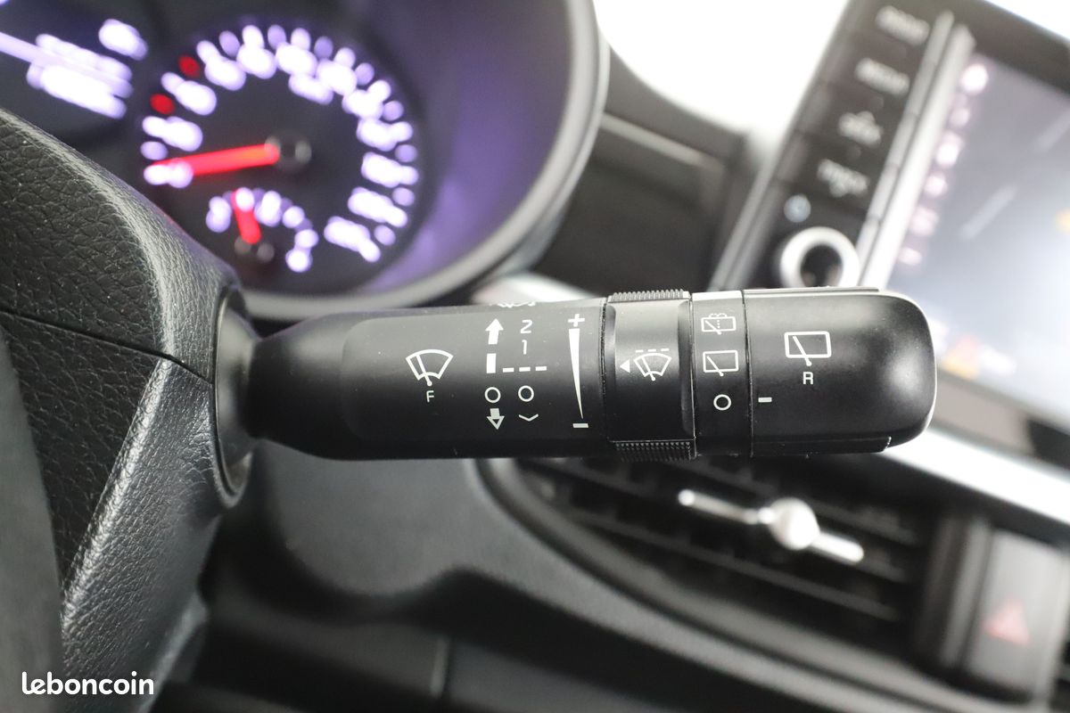 Kia Picanto 1.2 GT Line Auto 84 ch (image 22)
