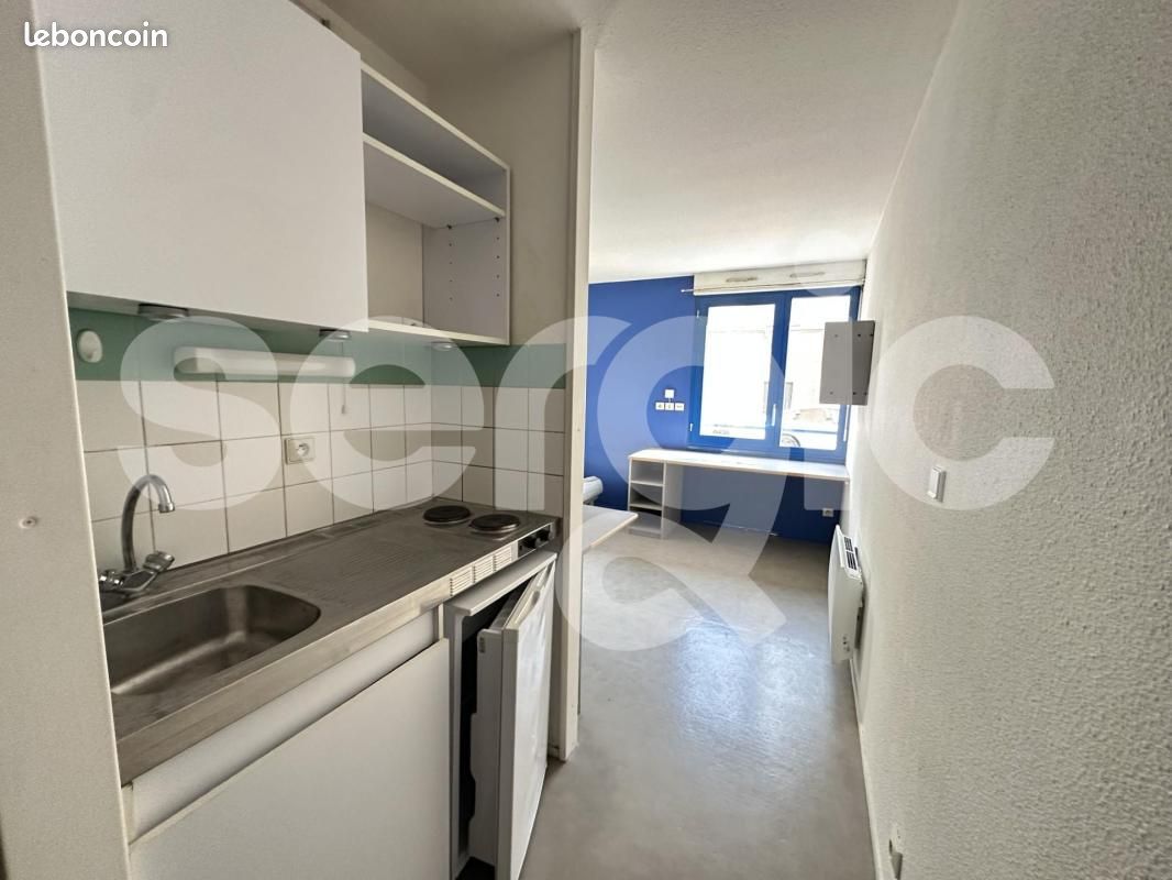 Appartement 1 pièce 20 m² · à Roubaix · 20 m² · 385 €
