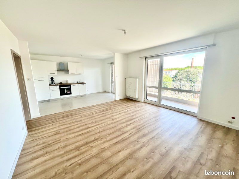 Appartement 4 pièces 90 m² · à Mulhouse · 90 m² · 142 000 €