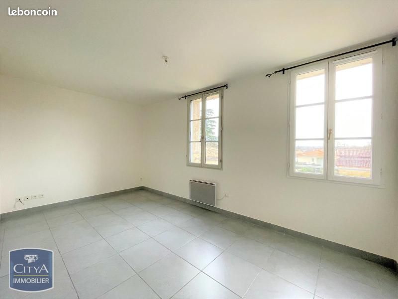 Appartement 2 pièces 46 m² · à Saint-Médard-de-Guizières · 46 m² · 570 €