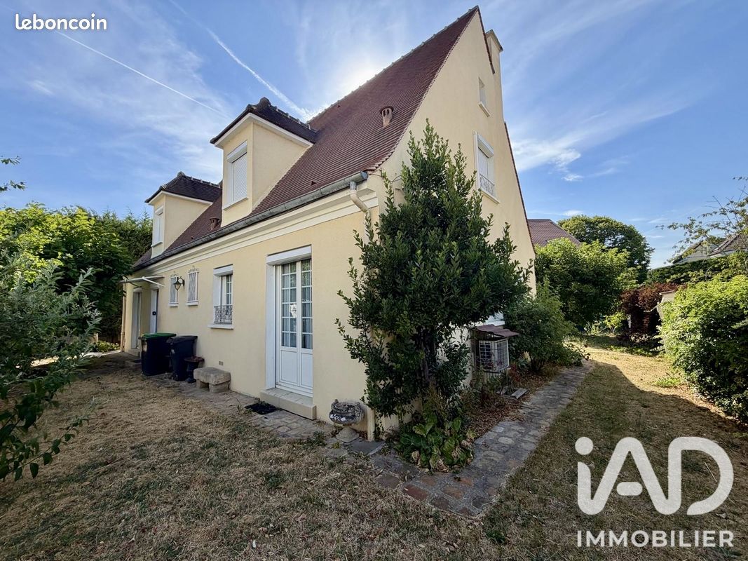 Maison 7 pièces 159 m² · à Arpajon · 159 m² · 410 000 €
