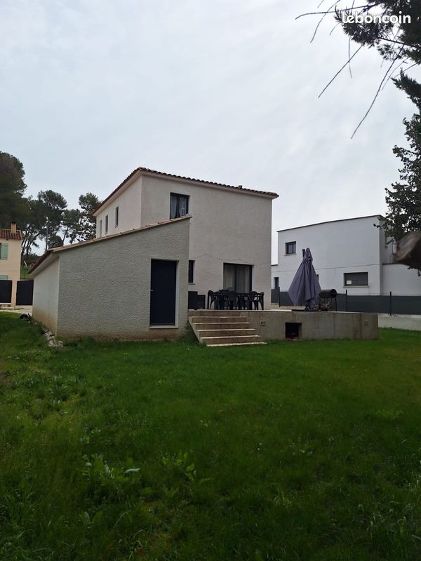 Maison 2 pièces 98 m² · à Bouc-Bel-Air · 98 m² · 2 240 €/mois