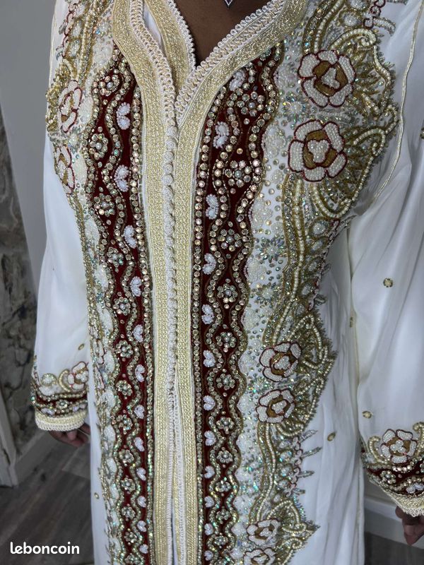 Robe orientale mariée (image 4)