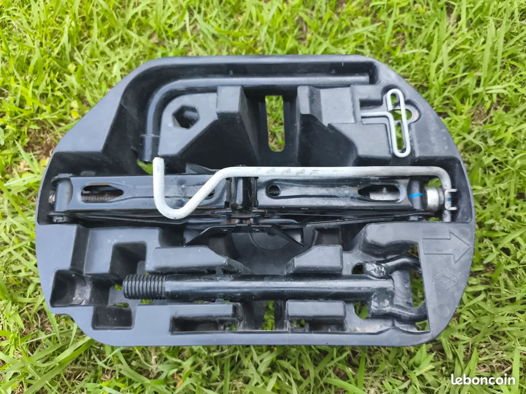 Cric Renault complet pour Mégane IV (image 1)