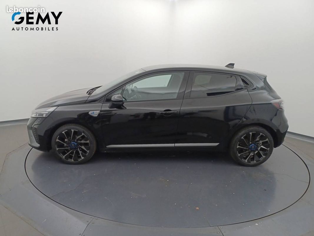 RENAULT Clio TCe 90 ch GSR2 Esprit Alpine (image 19)