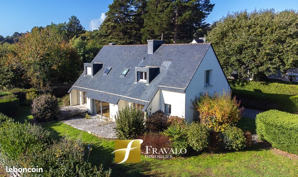 Maison 7 pièces 176 m² · à Baden · 176 m² · 880 650 €