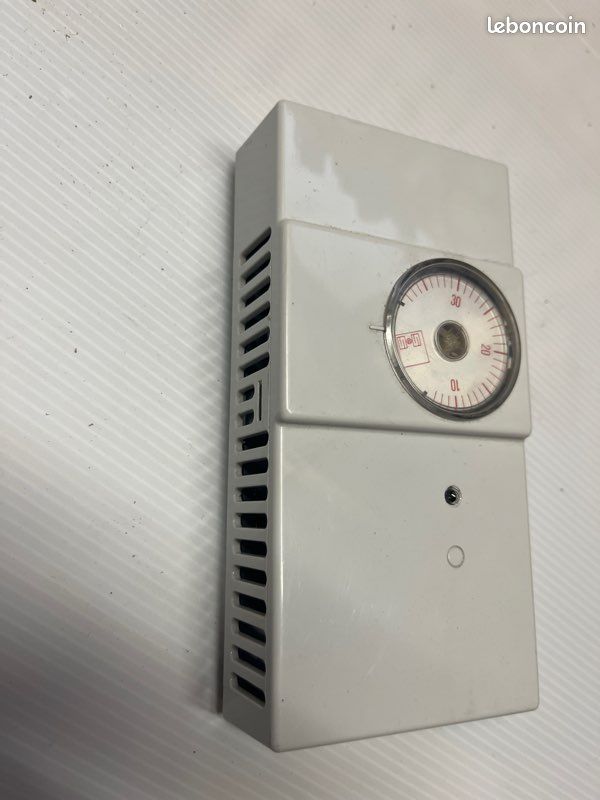 Thermostat neuf (image 1)