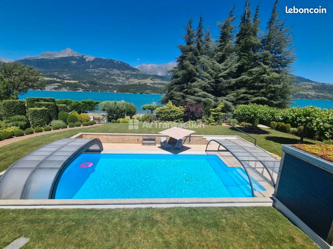 Maison 6 pièces 240 m² · à Savines-le-Lac · 240 m² · 1 300 000 €