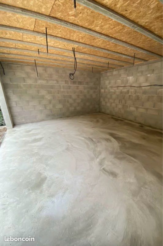Garage (image 3)