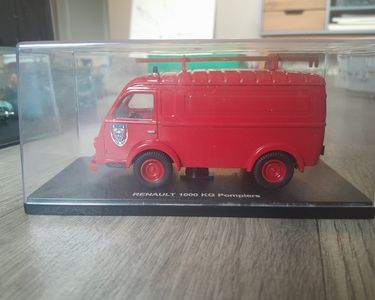 Camion Marmon 1970 Au 1/64 - Modèle Réduit Métallique IXO - Vert - Occasion Pour Collection
