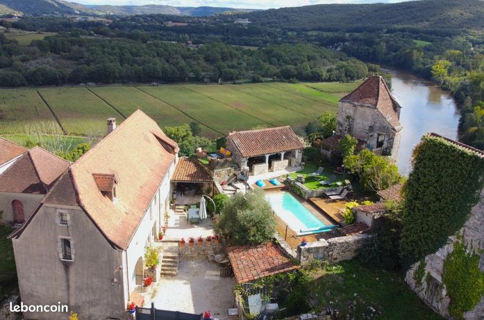 Propriété 9 pièces 230 m²