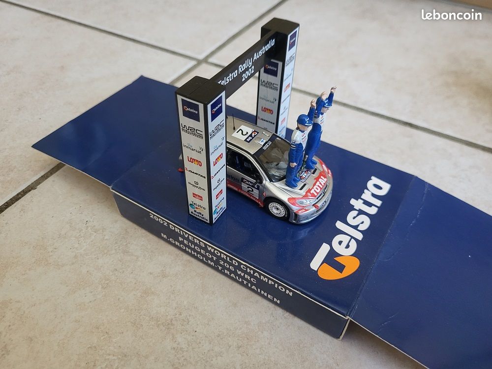 IXO RAM106 PEUGEOT 206 WRC N°1 WINNER SWEDEN 2003 au 1/43