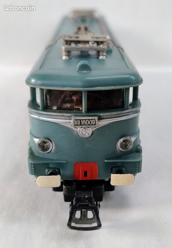 HJ2337 SNCF, locomotive électrique classe BB 13000 en livrée verte/jaune, BB 13041, période IV