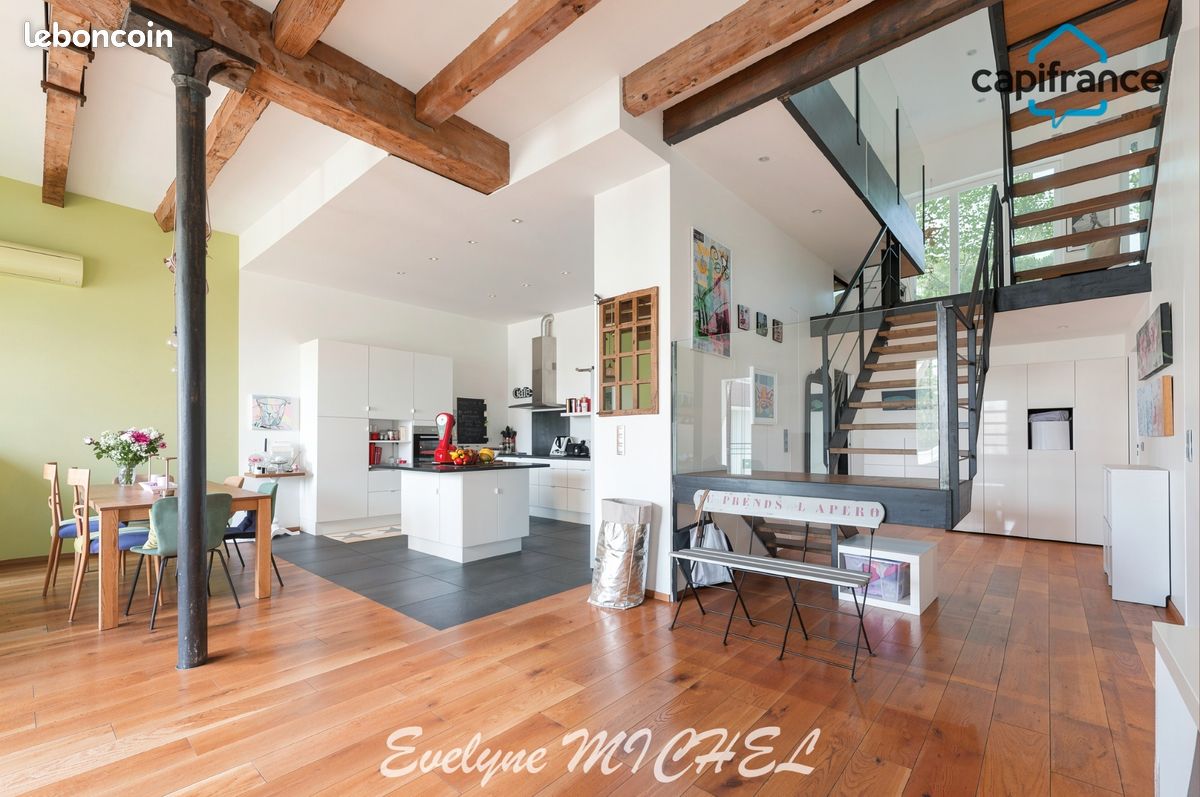 Appartement 6 pièces 252 m² · à Marseille · 252 m² · 855 000 €