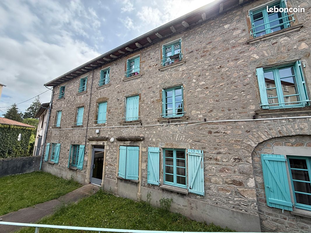 Appartement 3 pièces 60 m² · à Deux-Grosnes · 60 m² · 445 €/mois