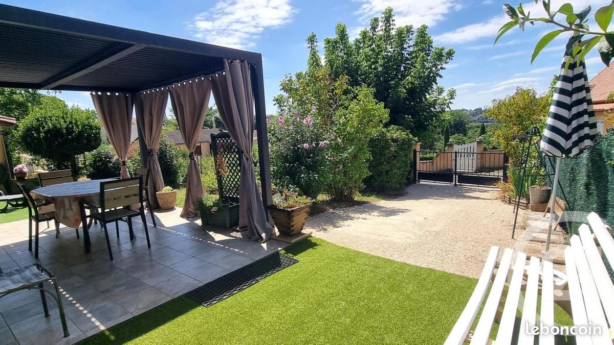 Maison 3 pièces 64 m² · à Sarlat-la-Canéda · 64 m² · 162 000 €