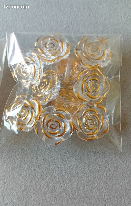 20 perles en forme de roses (image 3)