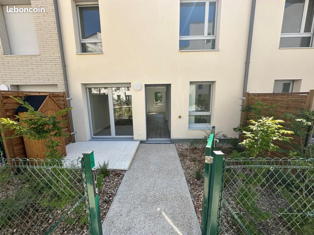 Maison 4 pièces 85 m² · à Carrières-sous-Poissy · 85 m² · 1 400 €/mois