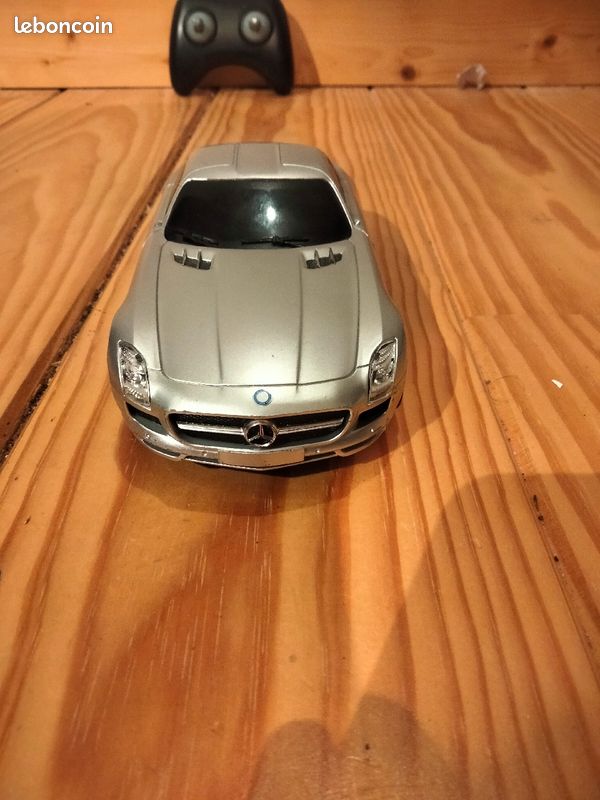 Voitures télécommande Mercedes (image 2)