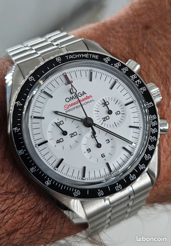 Omega Speedmaster Moonwatch -Daniel Craig NEUVE Montres Bijoux