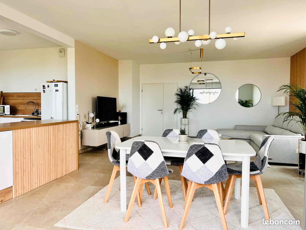 Appartement 3 pièces 100 m² · à Bordeaux · 100 m² · 3 500 €