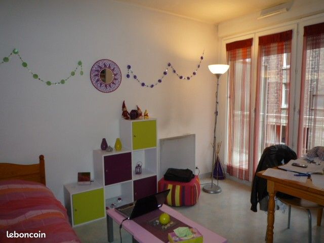 Appartement 1 pièce 18 m² · à Clermont-Ferrand · 18 m² · 376 €/mois