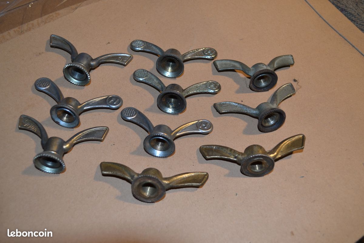 LOT DE 10 PAPILLONS POUR VELO ANCIEN VINTAGE