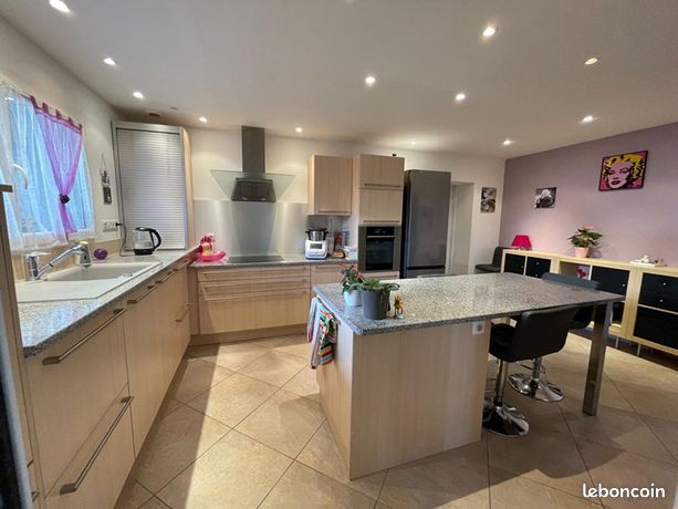 Maison 5 pièces 154 m²