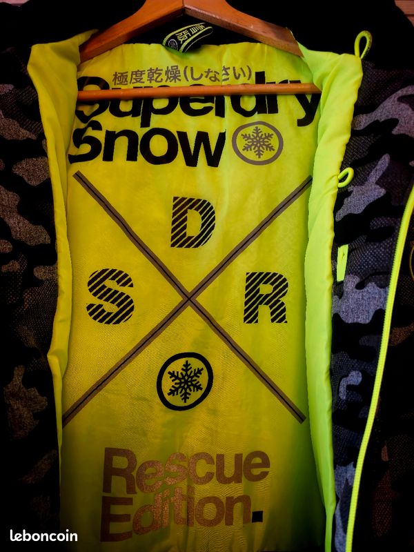 Belle veste de ski ou snow Superdry taille XL en très bon état - Main Image