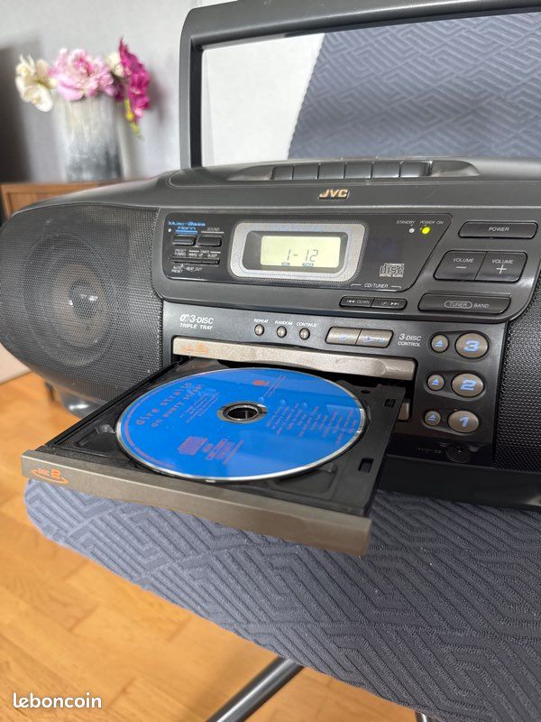 Lecteur portatif CD/cassettes/radio (image 4)
