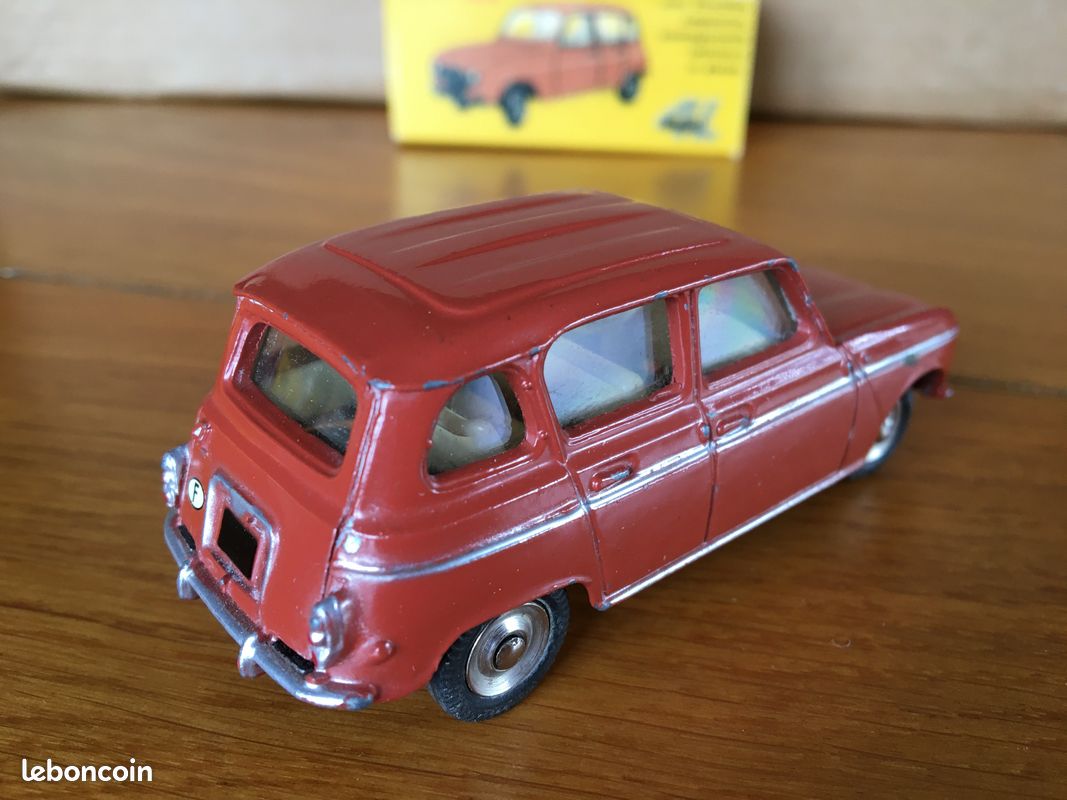 Dinky Toys 518 - Renault 4L D'origine - 1/43 - Avec Sa Boîte - Bon état