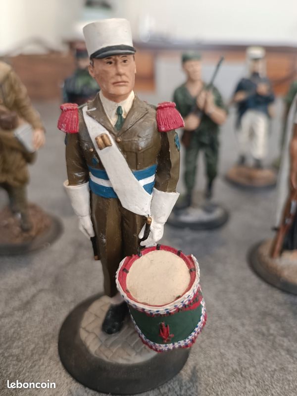 LA LEGION ETRANGERE 175 ans d'histoire Ed. EPA
