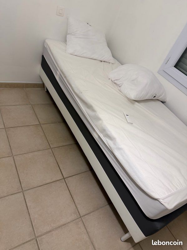 Matelas et sommier (image 1)
