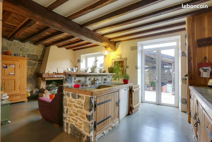 Maison de village 4 pièces 167 m²