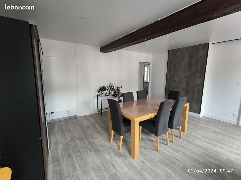 Appartement 3 pièces 61 m² · à Saint-Germain-du-Plain · 61 m² · 667 €/mois