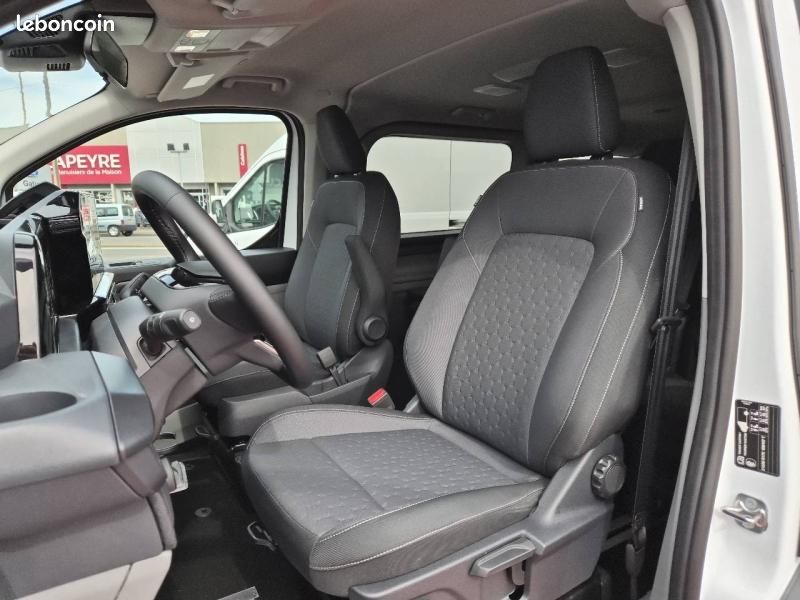 Ford Tourneo Custom 340 L1H1 Electrique 218ch 71kWh Titanium (image 15)