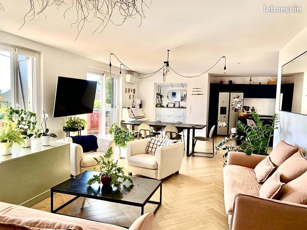 Villa 5 pièces 140 m² — 1