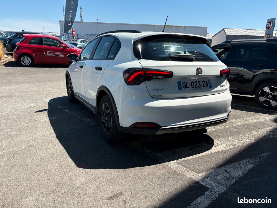FIAT Tipo Cross (image 2)