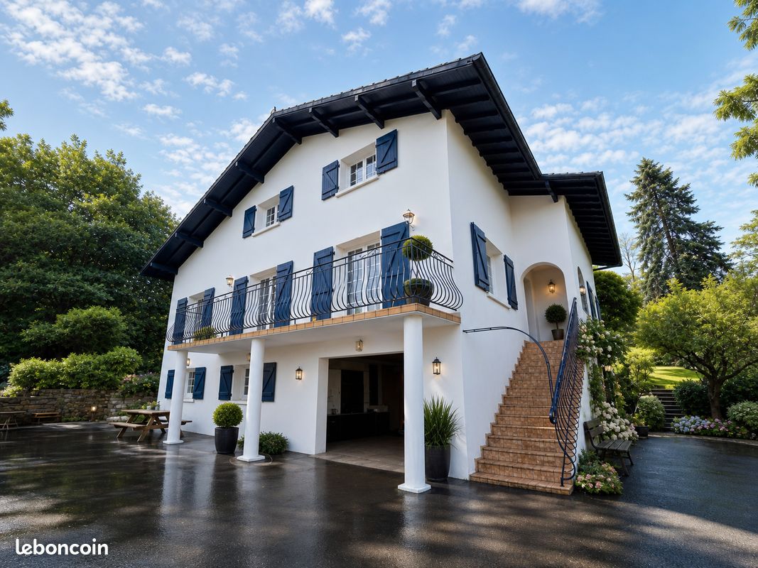 Maison 9 pièces 260 m² · à Cambo-les-Bains · 260 m² · 730 000 €