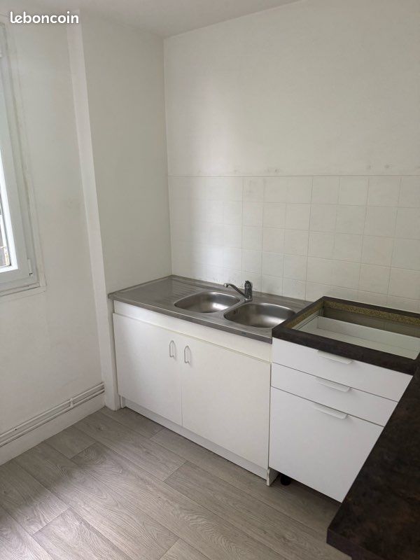 Appartement 2 pièces 45 m² · à Brie-Comte-Robert · 45 m² · 800 €/mois